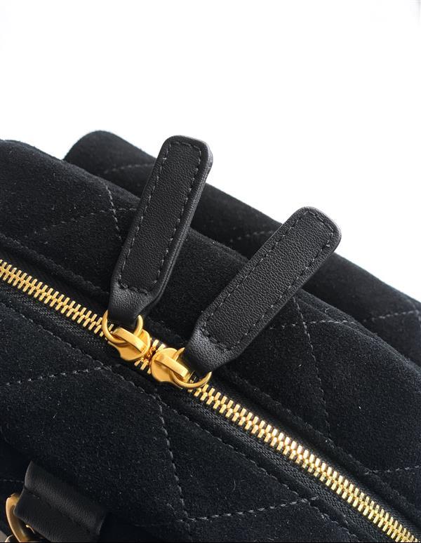 2026127213713126 700